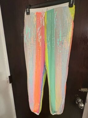 NWT Main Strip Multicolor Sequin Stripe Joggers. Size Small.